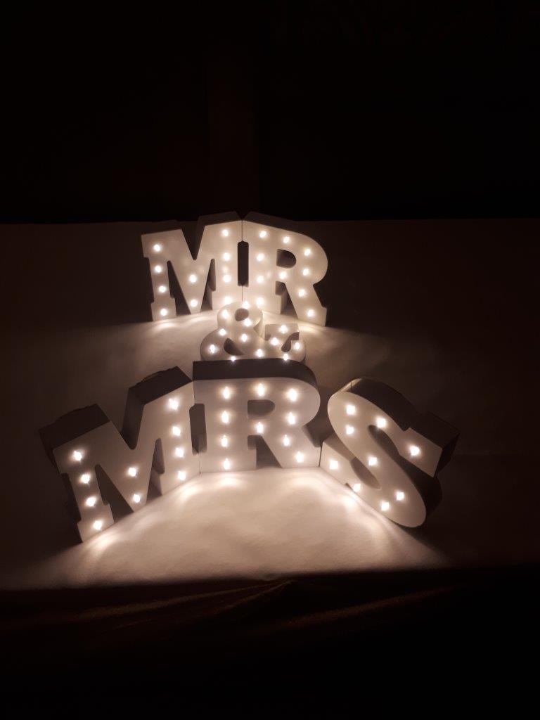 LED Table Top Mr & Mrs