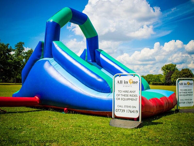 Small-Slide-03.jpg