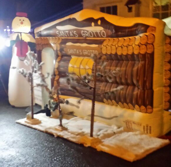 santas-grotto-night.jpg